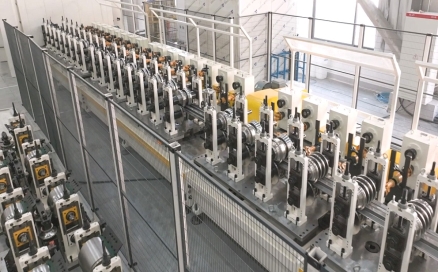 中科煜宸自動化輥壓激光焊接產線：從超高強鋼成型到焊接，顛覆傳統管材行業！